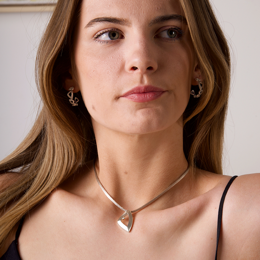 South Atlantic small pendant with diamond