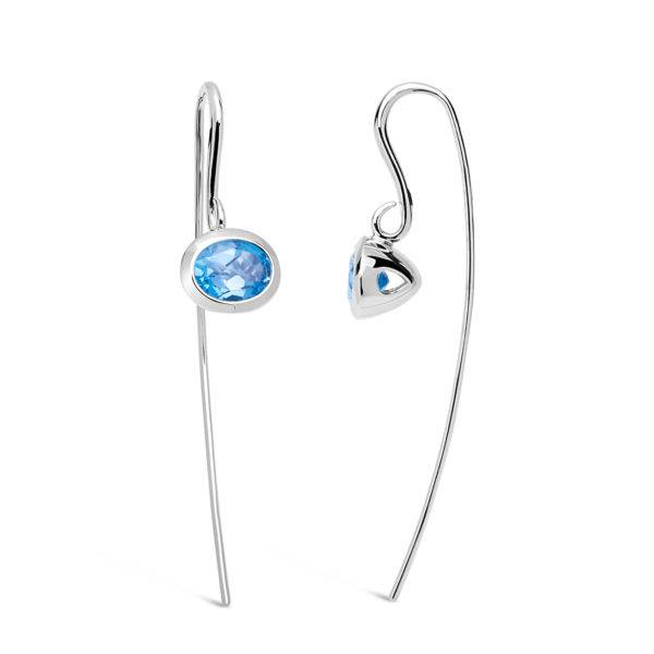 Nouvelle Lily earrings in high polished silver with blue topaz