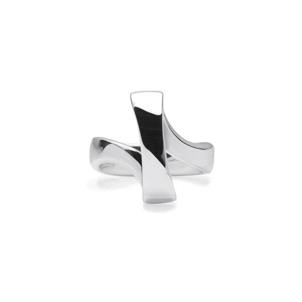 The Pirouette large ring is beautifully sculpted in high polished silver