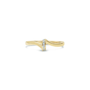 Pirouette Diamond Ring in 18ct yellow gold with nine 0.01ct H Si diamonds, front view