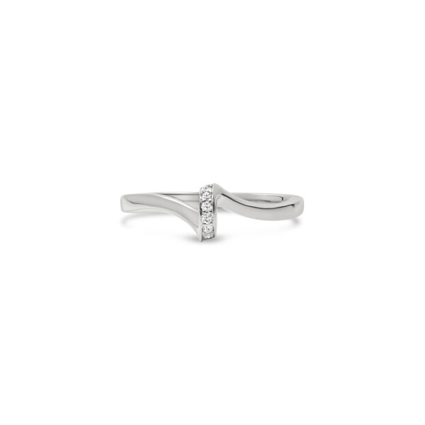 Pirouette Diamond Ring in 18ct white gold with nine 0.01ct H Si diamonds, front view