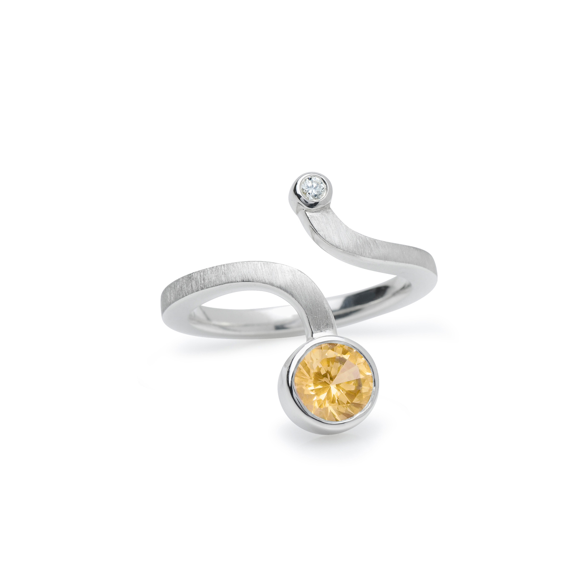 Pirouette Ring with citrine and diamond in sterling silver – Daniel Bentley Jewellery